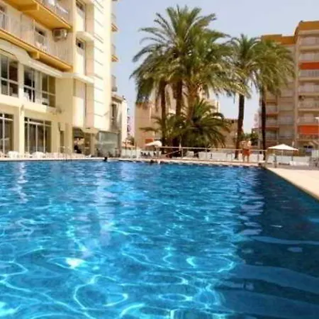 Safari Hotel