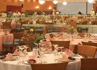 Safari Hotel