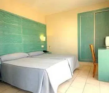 Hotel Safari 3*