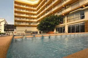 Safari Hotel 3*