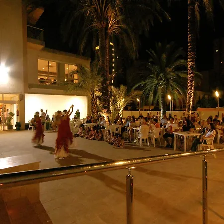 Safari Hotel 3*