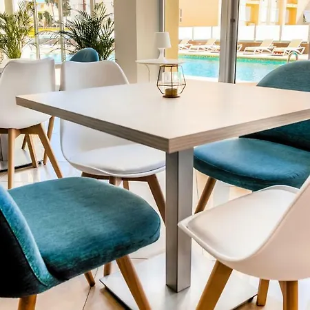 Safari Hotel 3*