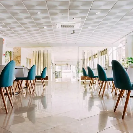 Safari Hotel 3*